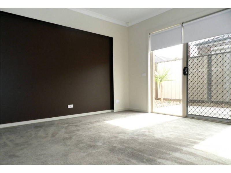 5  Yellowgum Street, Burnside Heights VIC 3023