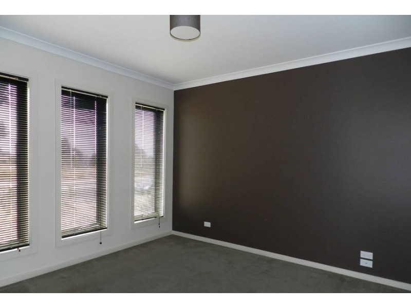 5  Yellowgum Street, Burnside Heights VIC 3023