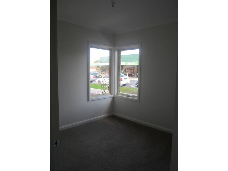 4/68  Wheatsheaf Road, Glenroy VIC 3046