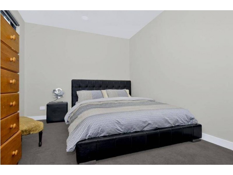 1/42 Everett, Brunswick West VIC 3055