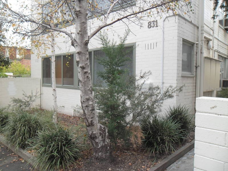 1/831 Park St, Brunswick VIC 3056