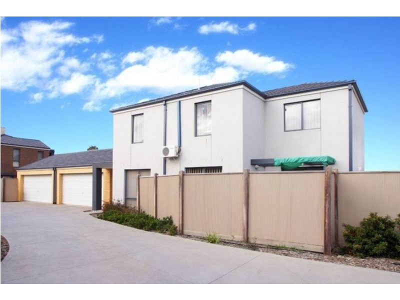 Caroline Springs VIC 3023