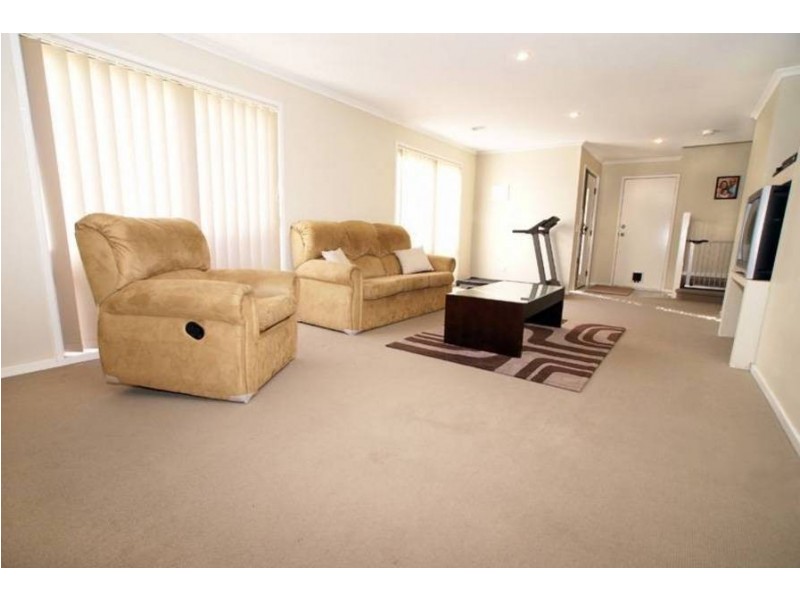 Caroline Springs VIC 3023