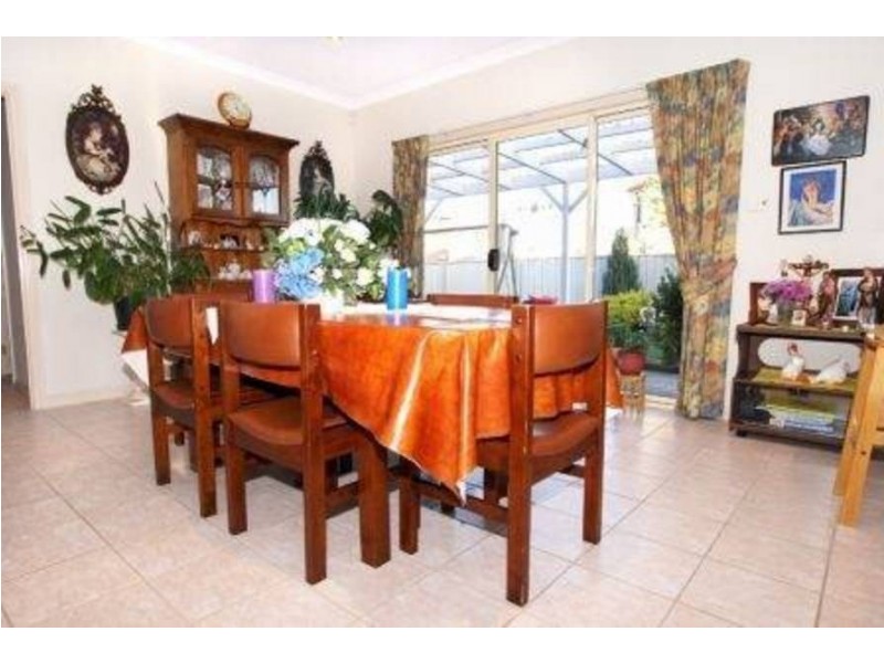 26 Caroline Springs Blv, Caroline Springs VIC 3023