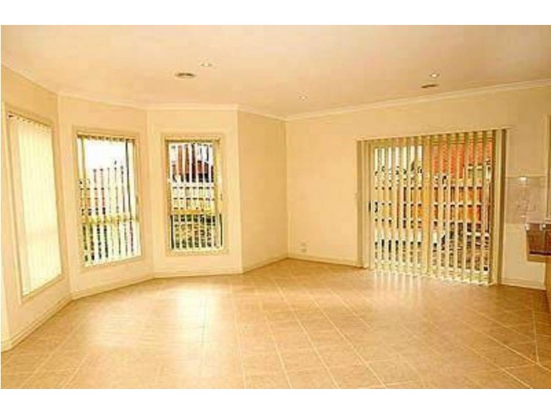 19 Meadowview Way, Cairnlea VIC 3023