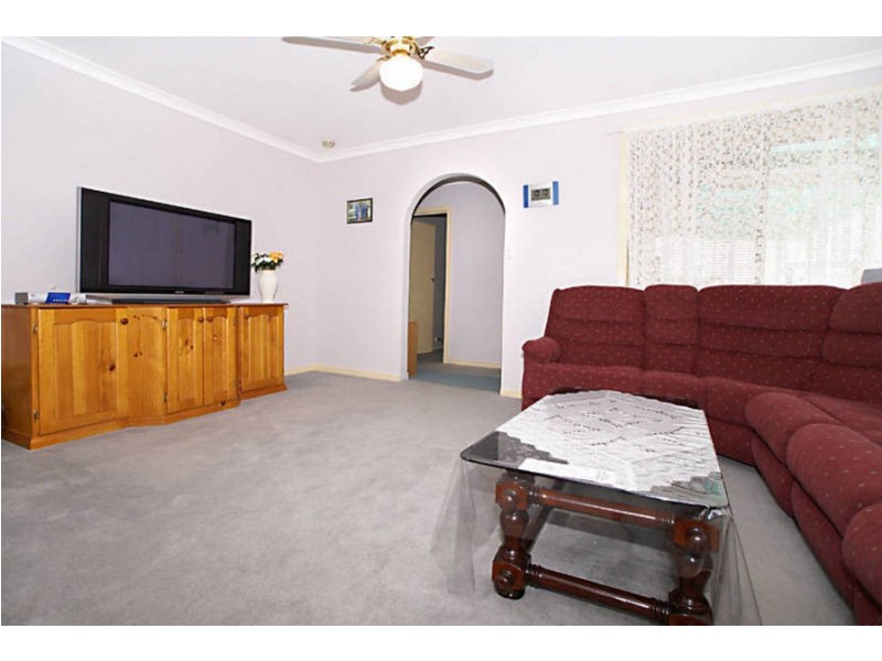 26 Birchwood Blv, Deer Park VIC 3023
