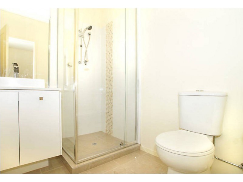 20 Vaucluse Blv, Point Cook VIC 3030