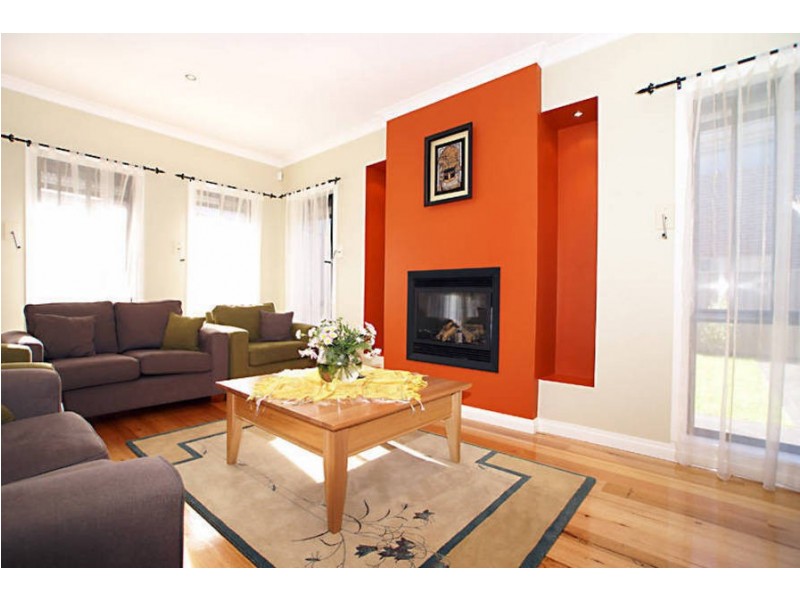 22 Barringo Way, Caroline Springs VIC 3023