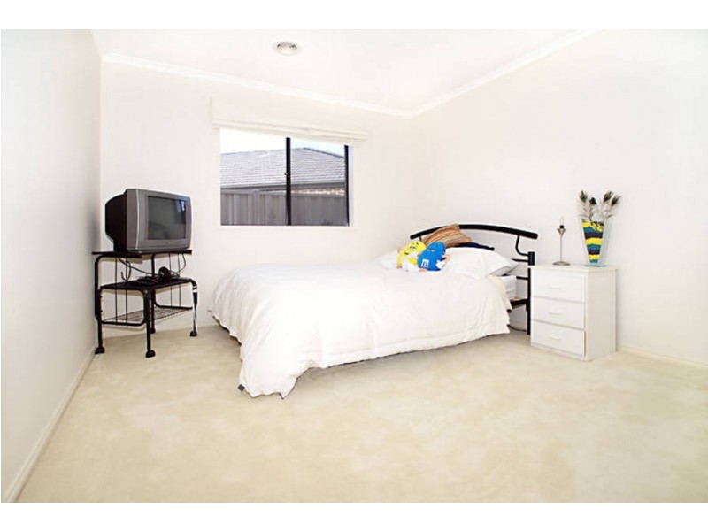 Caroline Springs VIC 3023