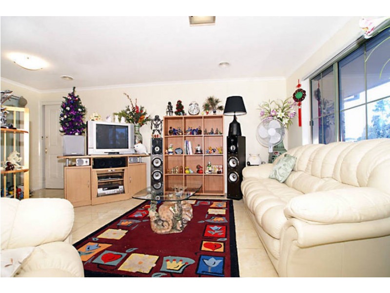 4 Ryan Lane, Caroline Springs VIC 3023