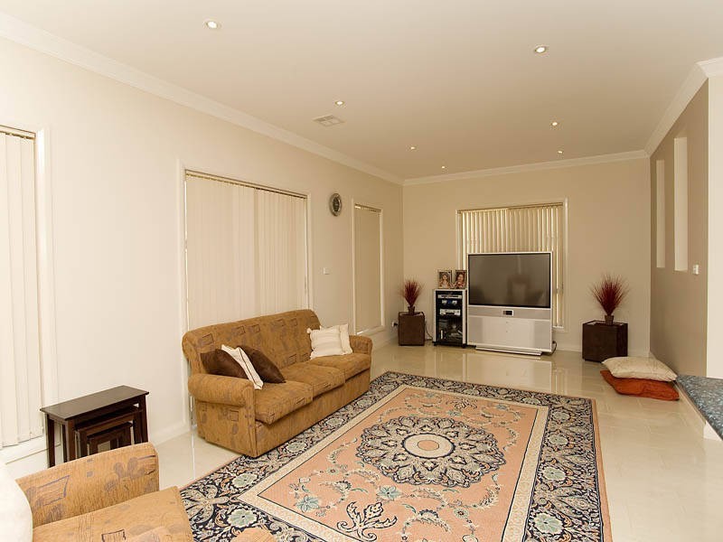 23 The Avenue, Caroline Springs VIC 3023
