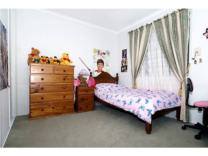 7 Coburn Way, Caroline Springs VIC 3023