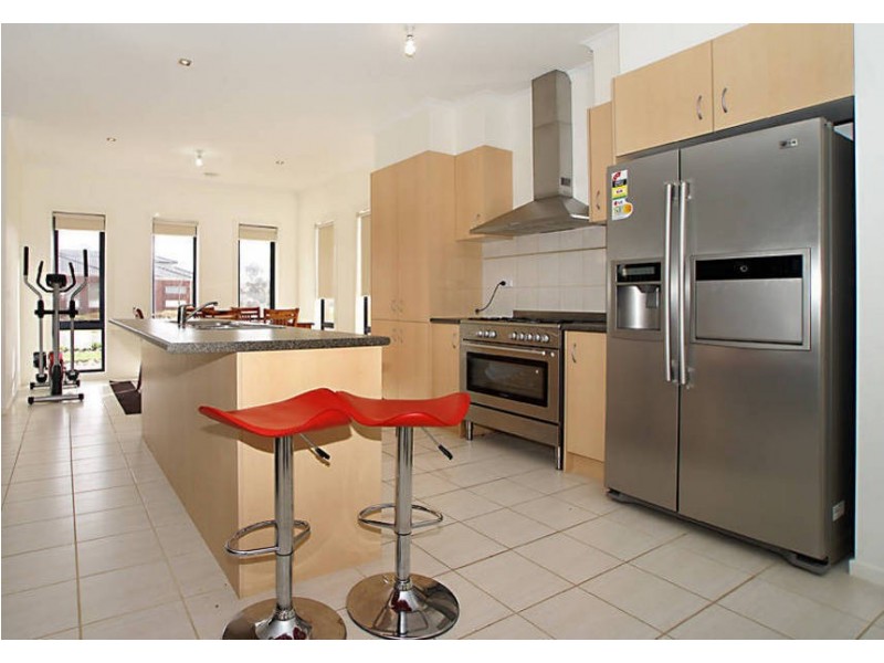 39 Domain Ave, Burnside Heights VIC 3023