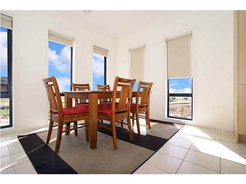 39 Domain Ave, Burnside Heights VIC 3023