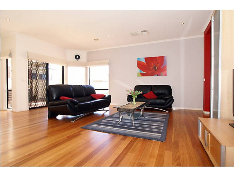 26 Stockton Drive, Cairnlea VIC 3023