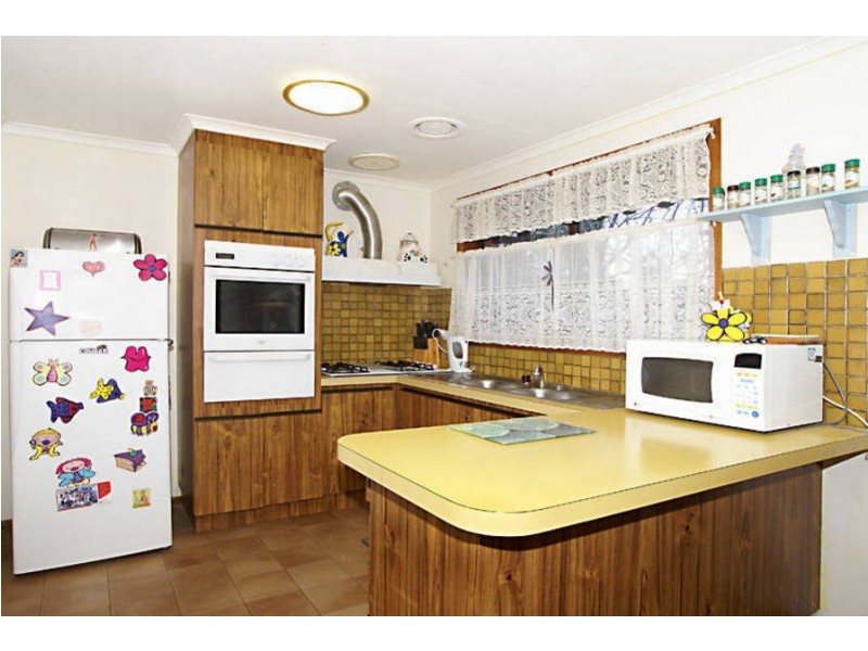 22 Allendale Road, Kings Park VIC 3021