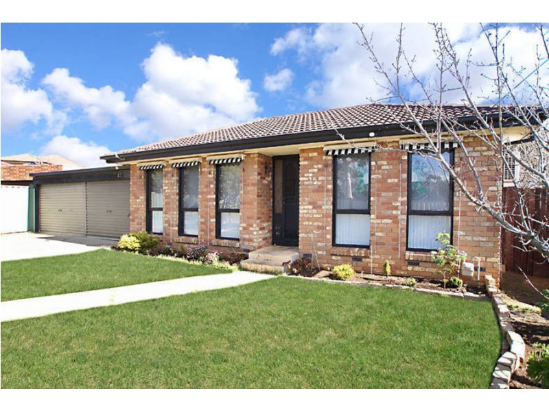 45 Entally Drive, Albanvale VIC 3021