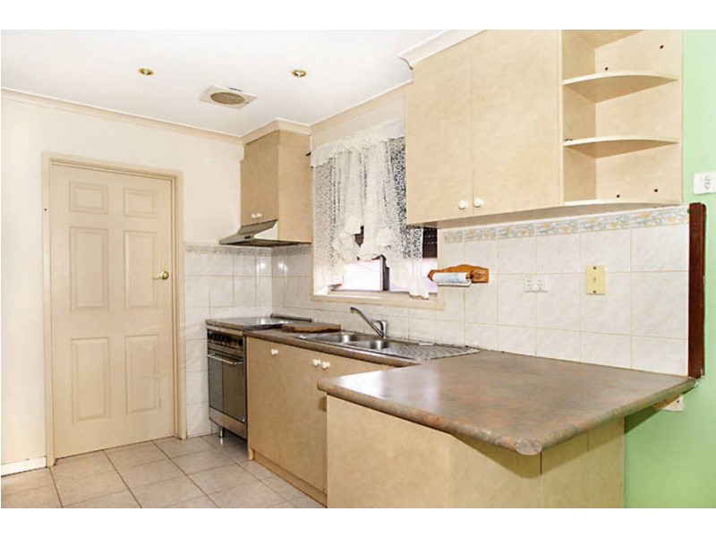 10 Birchwood Blv, Deer Park VIC 3023