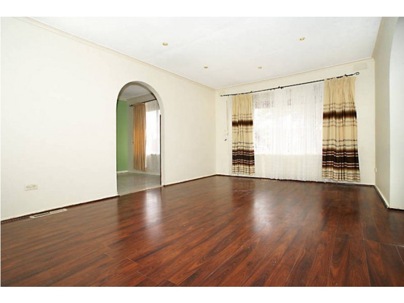 10 Birchwood Blv, Deer Park VIC 3023