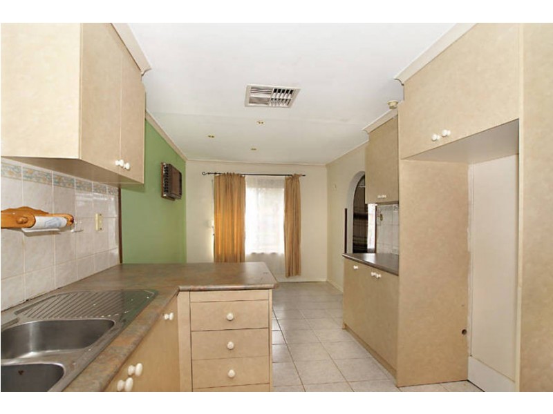 10 Birchwood Blv, Deer Park VIC 3023