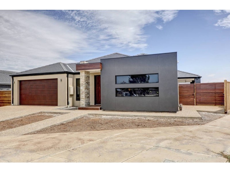 88 Arbour Blv, Burnside Heights VIC 3023