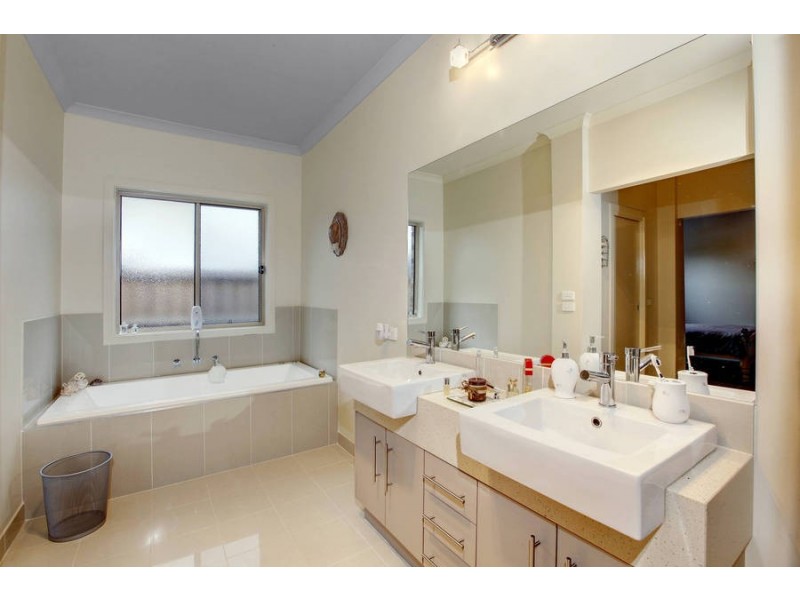 20 Harrision Court, Burnside Heights VIC 3023