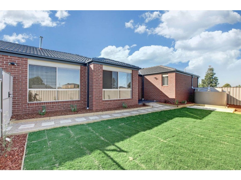 13 Bungaree Trk, Burnside Heights VIC 3023