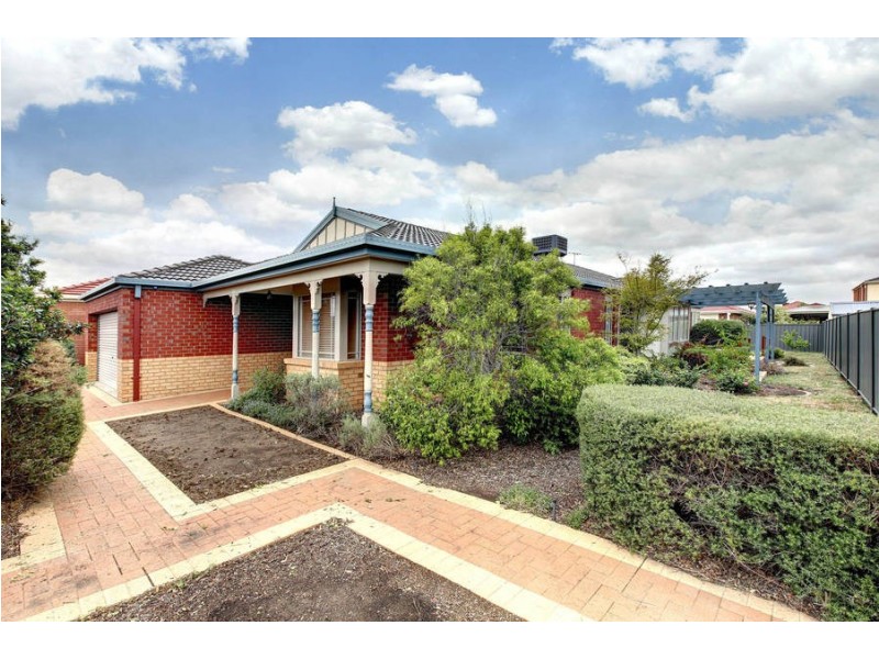 238 Westwood Dr, Burnside VIC 3023