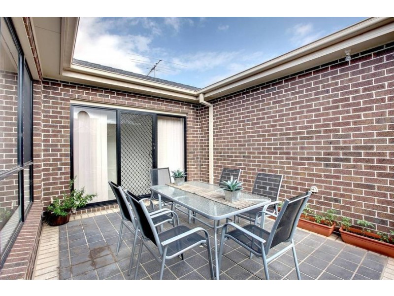 41 The Parkway, Caroline Springs VIC 3023