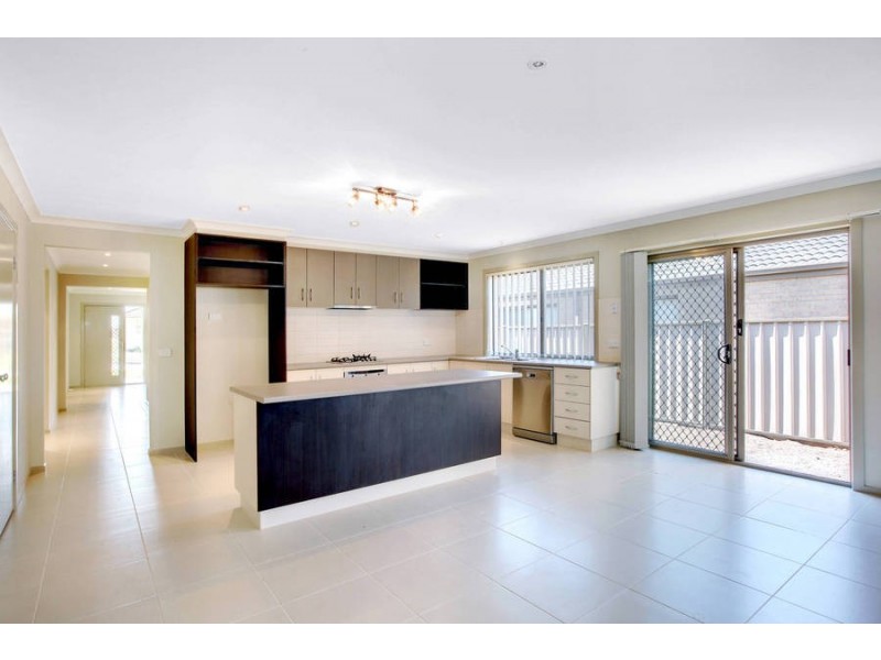 9 Rokewood Street, Burnside Heights VIC 3023