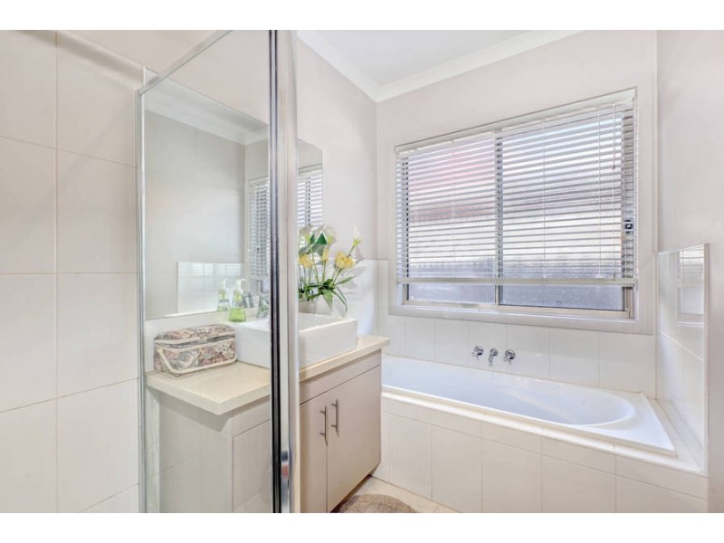 22 Ironbark Grove, Burnside Heights VIC 3023