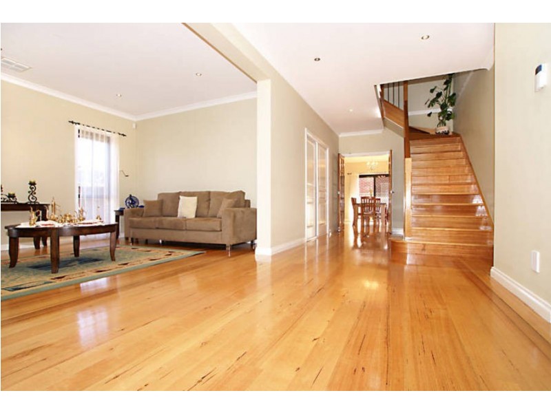 22 Barringo Way, Caroline Springs VIC 3023