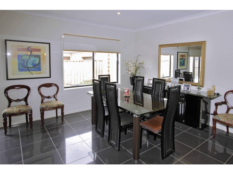 69 Arbour Boulevard, Burnside Heights VIC 3023