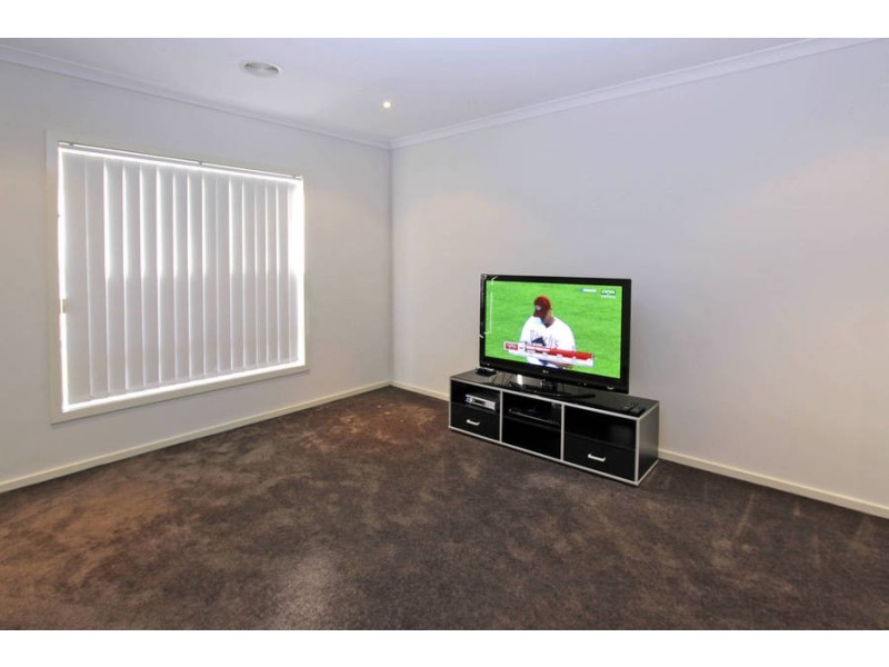 12 Wylie Circuit, Burnside Heights VIC 3023