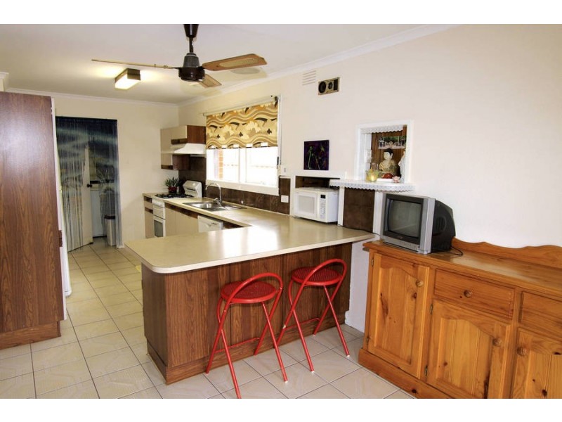 91 Birchwood Boulevard, Deer Park VIC 3023