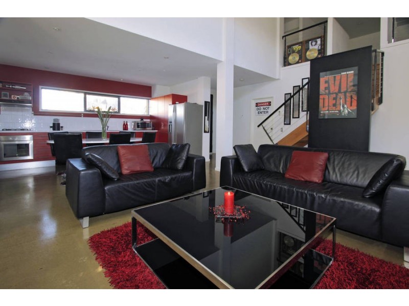 5 Brinton Lane, Caroline Springs VIC 3023