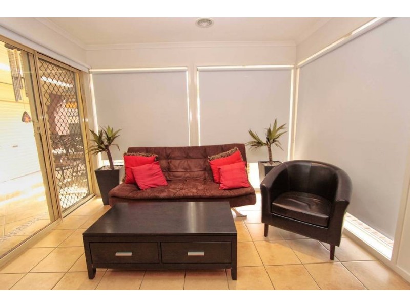 42 Fydler Avenue, Burnside VIC 3023