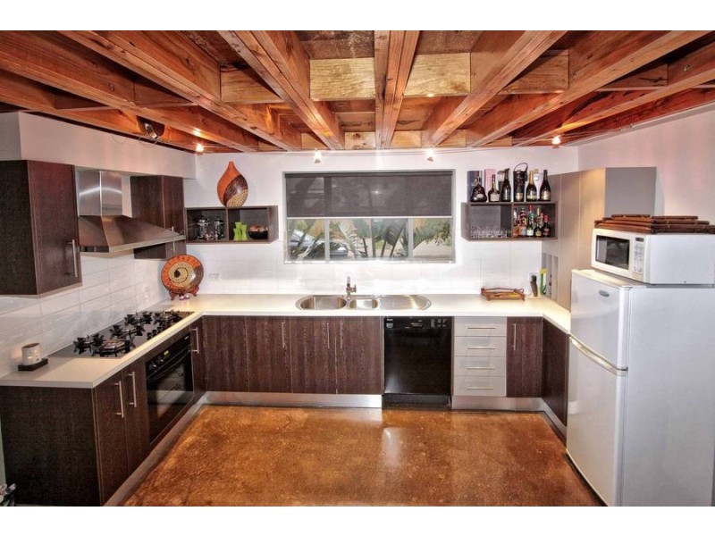 3 Fetcham Lane, Caroline Springs VIC 3023