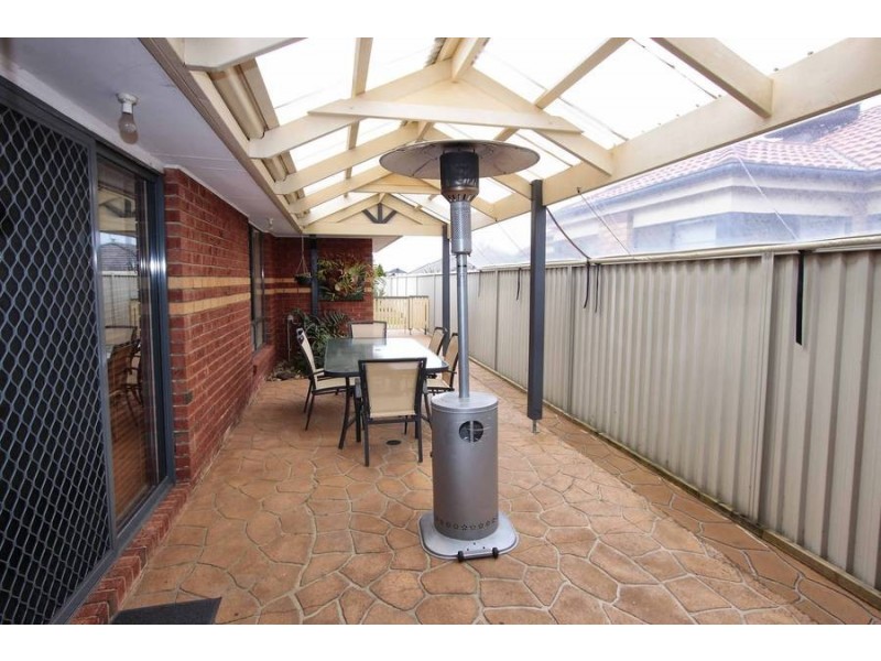 20 Millstream Way, Caroline Springs VIC 3023