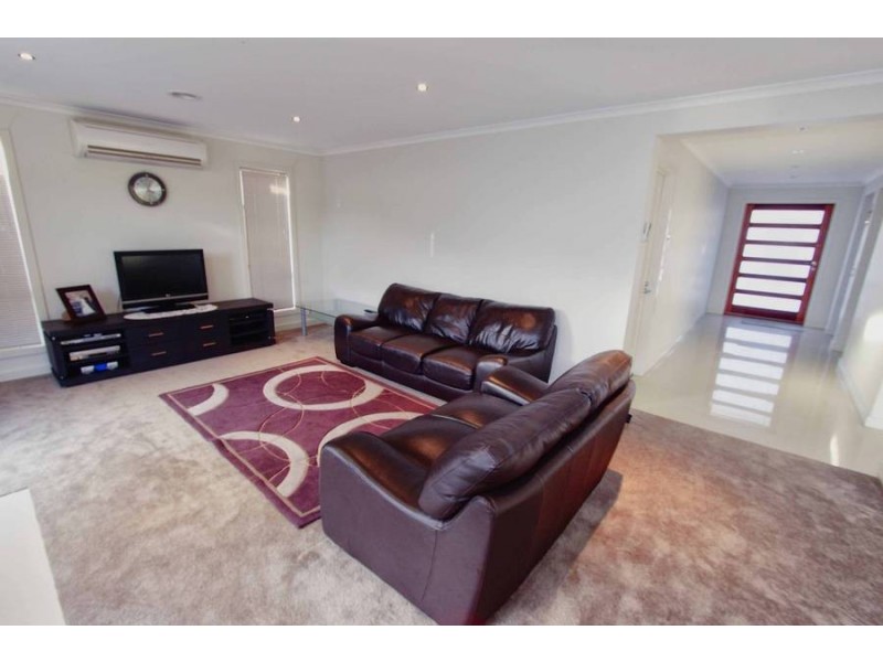 9 Wills Terrace, Burnside Heights VIC 3023