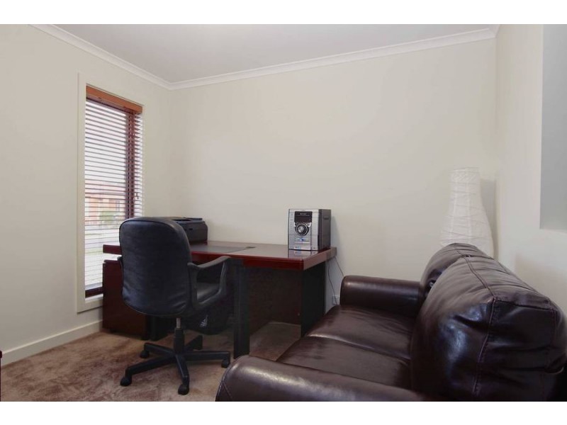 9 Wills Terrace, Burnside Heights VIC 3023