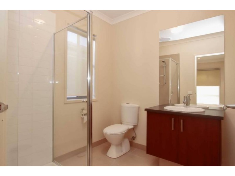 17 Wylie Circuit, Burnside Heights VIC 3023