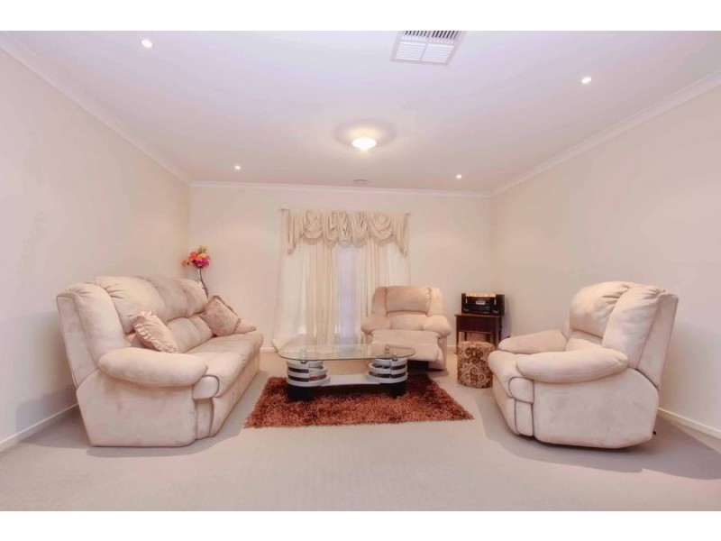 5 Jennifer Court, Derrimut VIC 3030