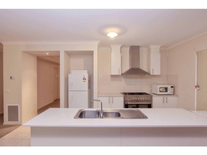 5 Jennifer Court, Derrimut VIC 3030