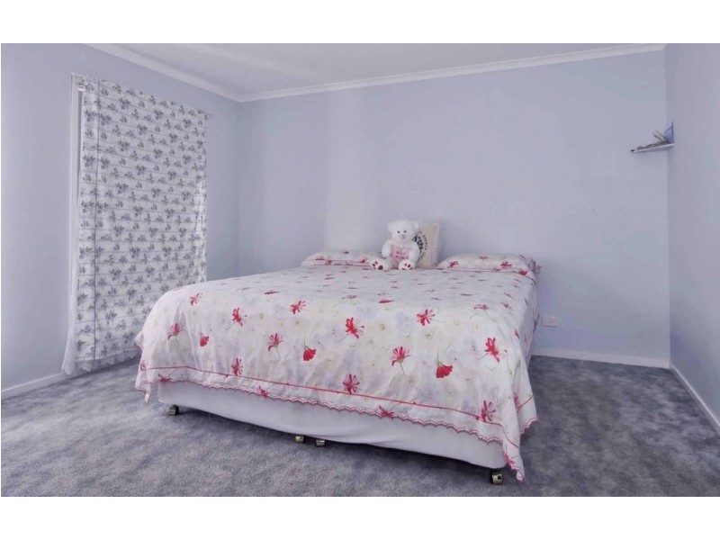 1 Fydler Avenue, Burnside VIC 3023