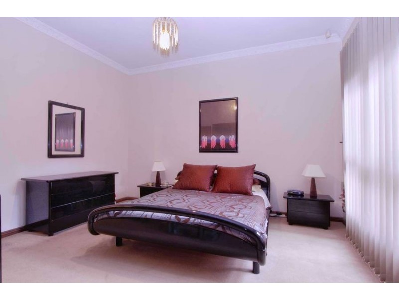 1 Gracefield Ct, Hoppers Crossing VIC 3029