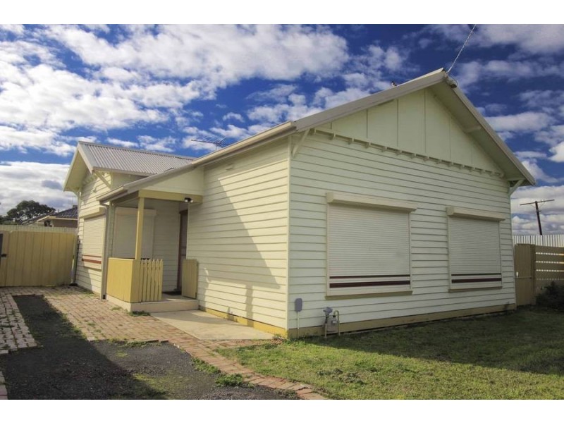 38  Clayton Street, Sunshine North VIC 3020