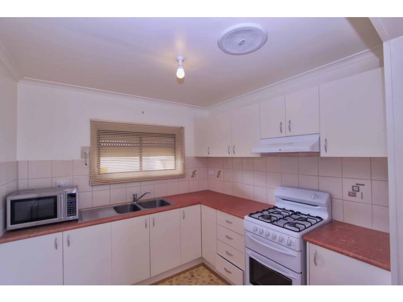 38  Clayton Street, Sunshine North VIC 3020