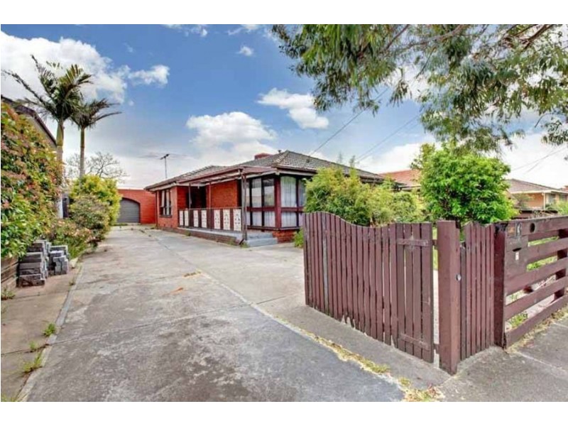 13 Gould St, Deer Park VIC 3023