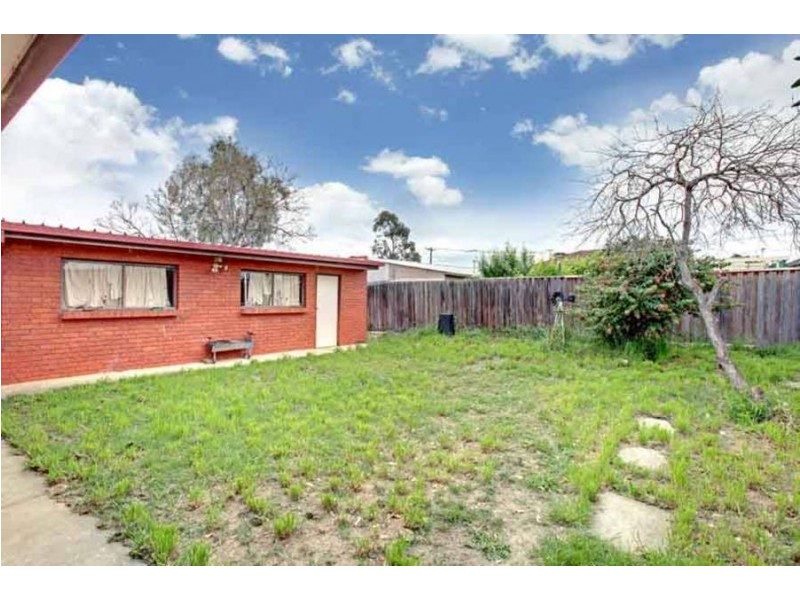 13 Gould St, Deer Park VIC 3023